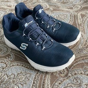 Skechers slip ons